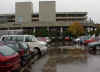 379_at_Gatwick.JPG (50771 bytes)