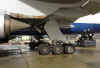 401_at_Gatwick_boarding3.JPG (42594 bytes)
