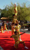 752_China_Dragon_Legend_Acrobats15.JPG (47979 bytes)