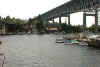 Lake_Union_bridge4.JPG (60058 bytes)