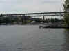 Lake_Union_bridge.JPG (59287 bytes)