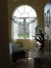 Guest_Window.jpg (42176 bytes)