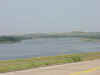 Missouri_River_north.JPG (35356 bytes)