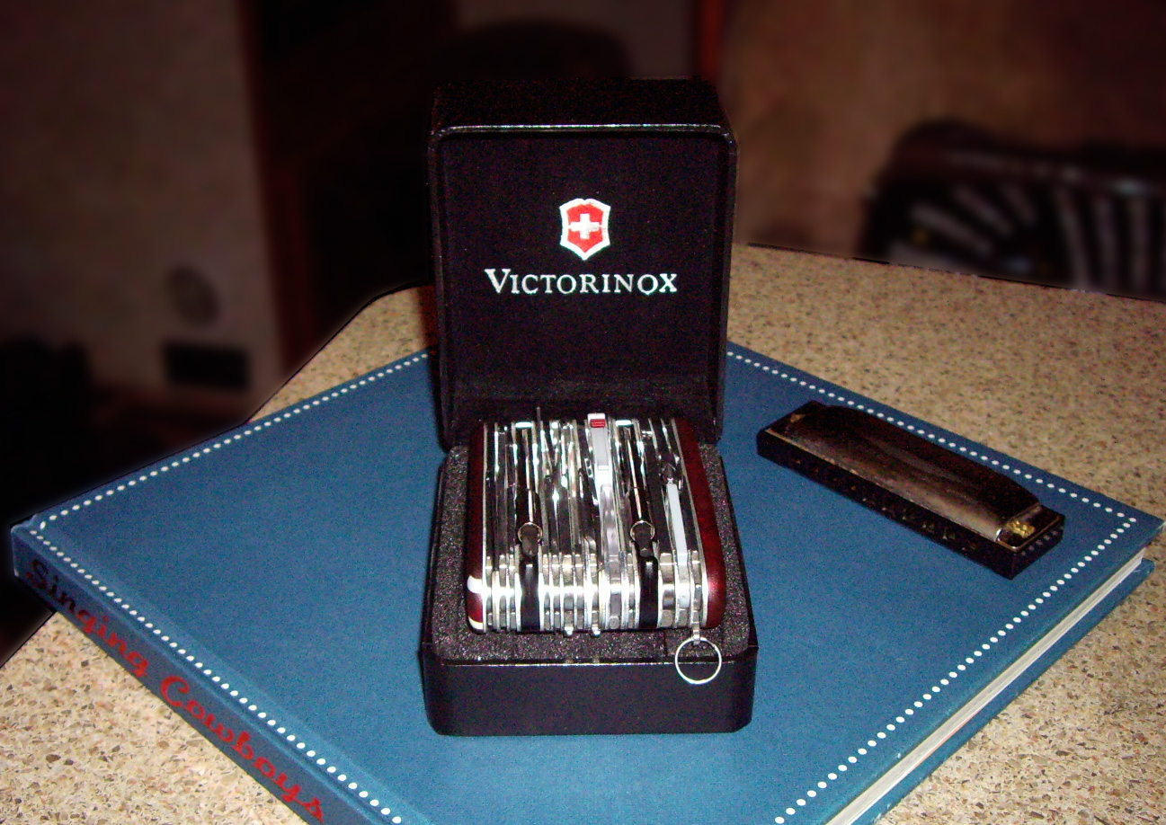 Swiss Army Knife SwissChamp XAVT, June 14, 2008